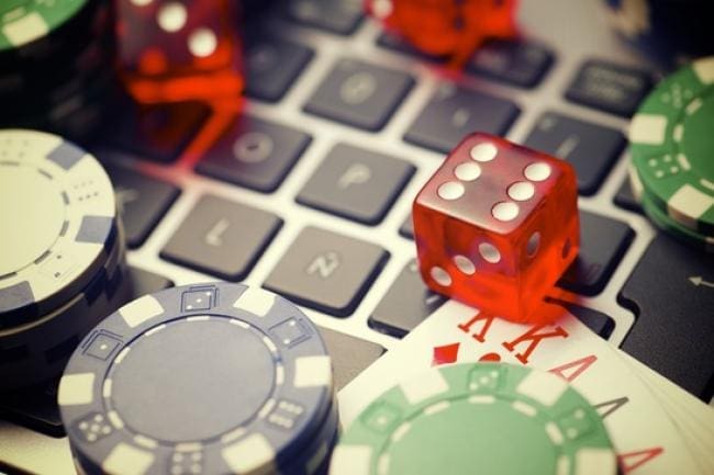 What do you need to know before you start playing at an online casino?